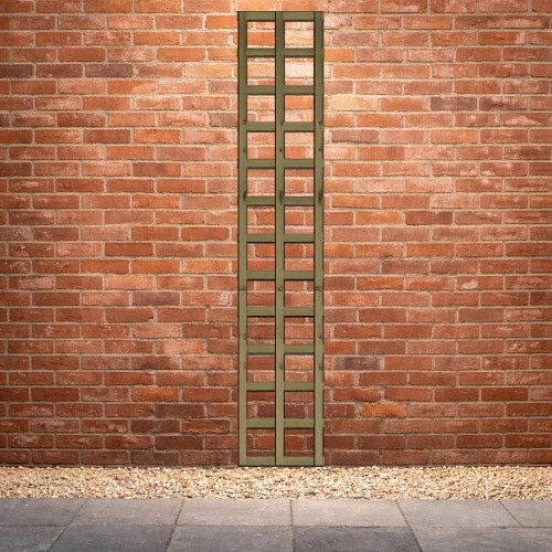 1.83M x 0.3M Traditional Square Trellis Panel - Pressure Treated Green