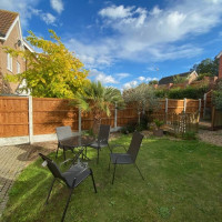 What is the difference between closeboard and feather edge fencing What is the difference between closeboard and feather edge fencing